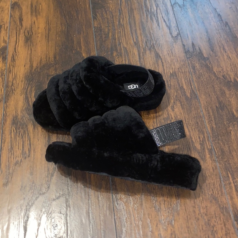 Black UGG fluff yeah slippers!!! Badazzled strap!!!! Size 6